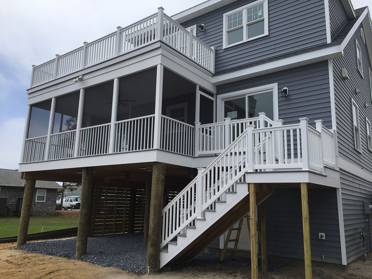 t-rail-Miken Builders_ Bethany Beach Vinyl Rail + Screen